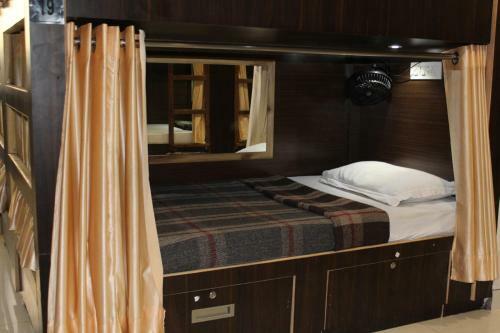 Albergue Paradise AC Dormitory