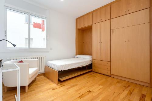 Hauzify I Apartament Lla�