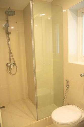 Apartment 10