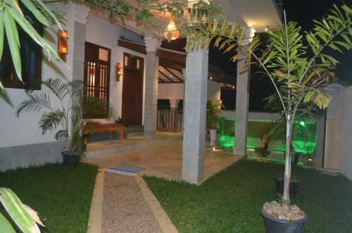 Hostal Calm Side Villa