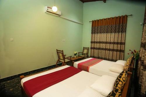 Hostal Nirosha Guest House