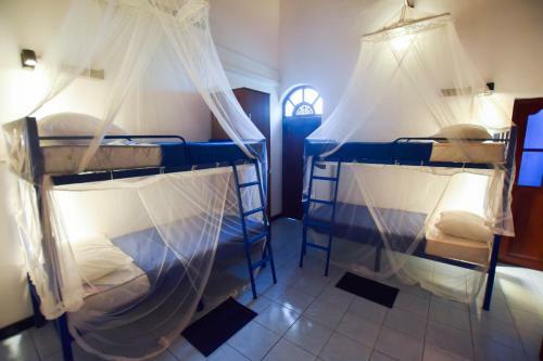 Bella Villa & Hostel