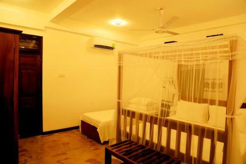 Hotel White Blossom