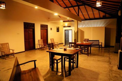Hotel White Blossom