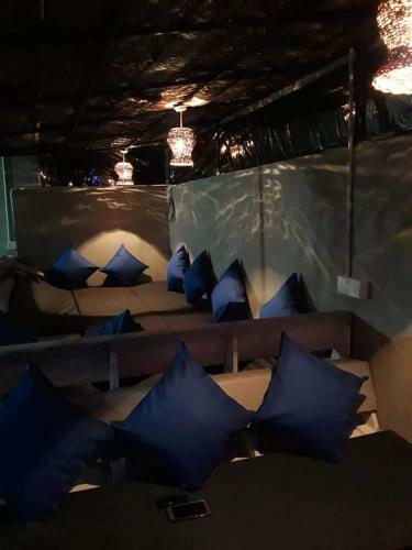 Hostal Beach Hub Guesthouse