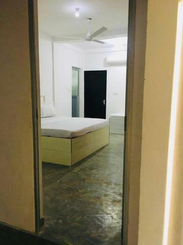 Hostal Beach Hub Guesthouse