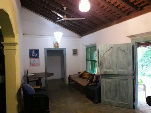 Maha Gedara Villa