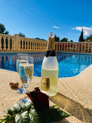 Hermosa Villa En J�vea