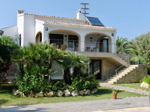 Villa Los Almendros