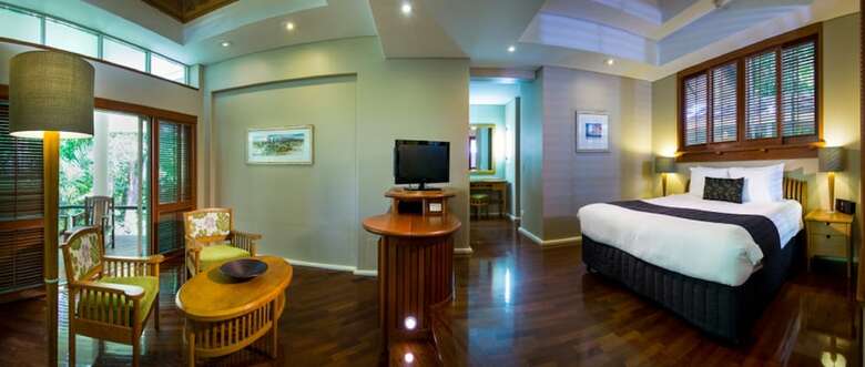 Hotel Green Island Resort