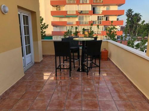 Sunny, New Apartment, La Plaza