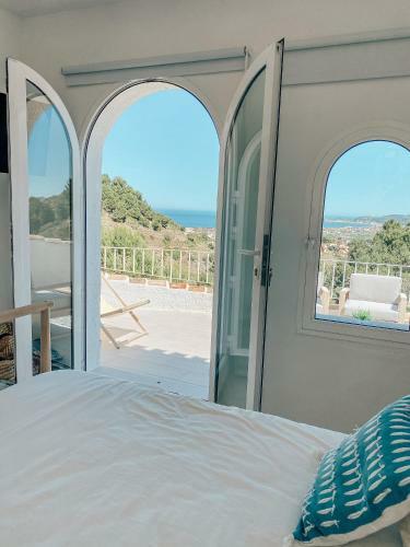 Montgo Home