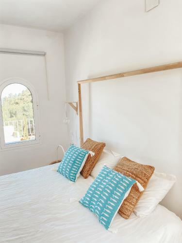 Montgo Home