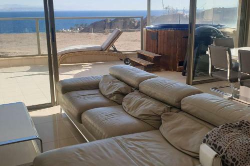Luxury Apartment With Jacuzzi