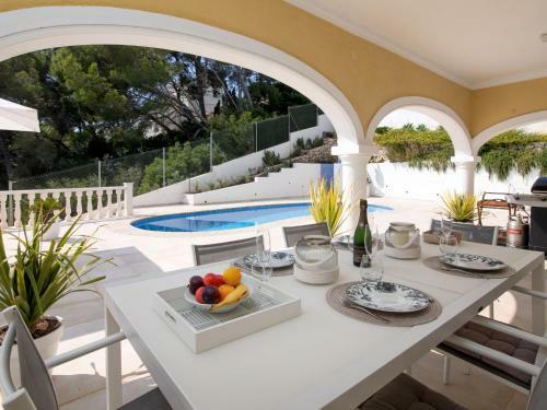 Villa Ewa