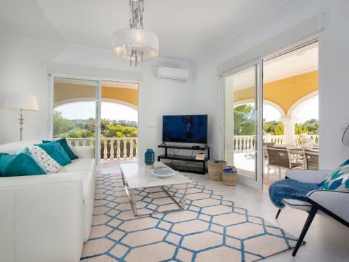 Villa Ewa