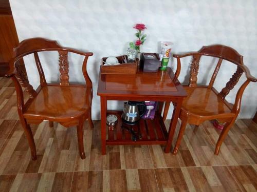 Hostal S?n T�ng Motel
