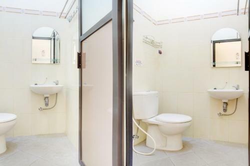 Hotel Oyo 3734 Ramboe Ranca
