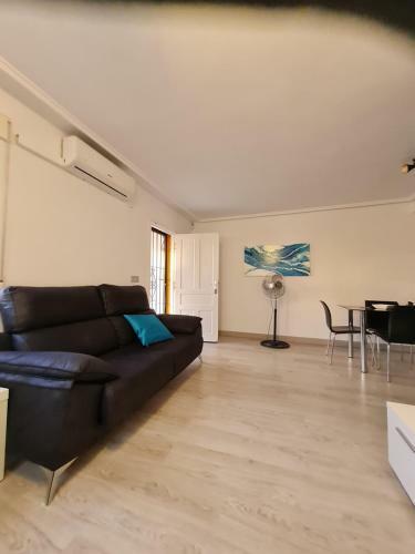 3 Bed House W Private Pool And Bar In Dream Hills