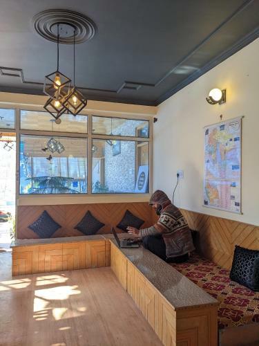 Locals Hostel
