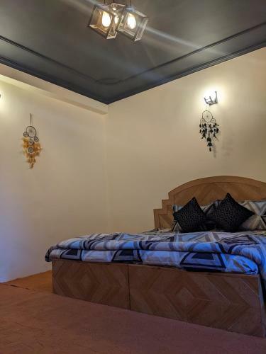 Locals Hostel