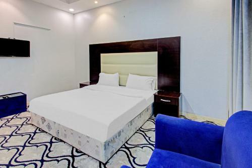 Hotel Oyo 537 Dahtham Furnished Units