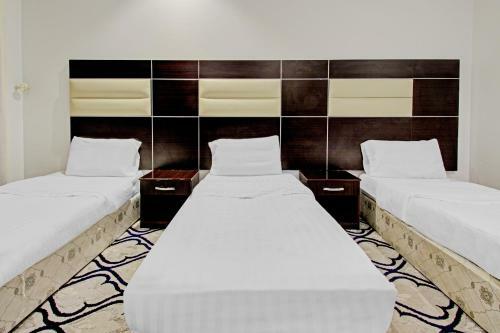 Hotel Oyo 537 Dahtham Furnished Units