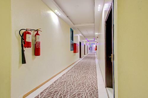 Hotel Oyo 537 Dahtham Furnished Units