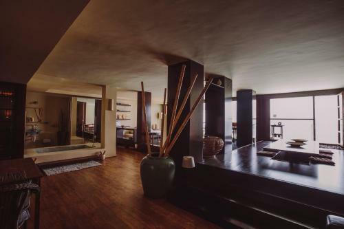 Casa Del Mediterr�neo