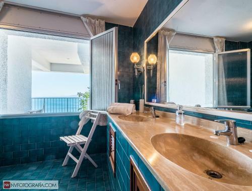 Villa Sobre El Mar Albor�n