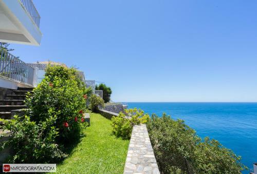 Villa Sobre El Mar Albor�n