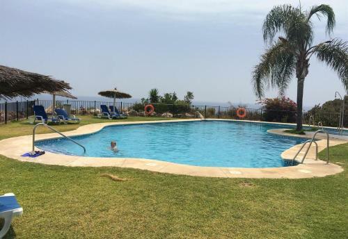 Stunning Sea Views Pool Garden