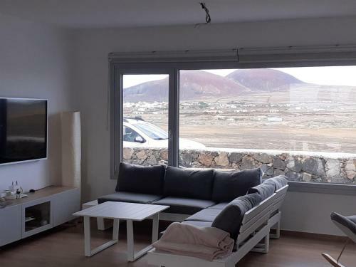 Villa Vista Volcan Lajares With Heated Pool
