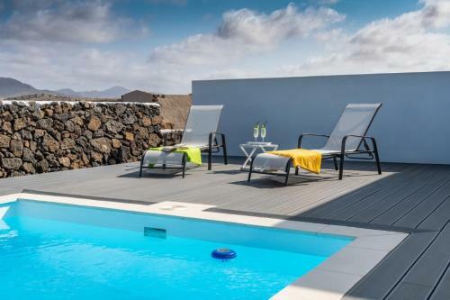 Villa Santiago