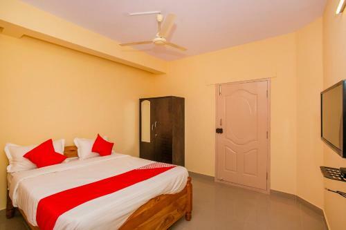 Hotel Oyo 25032 Seven Hills Guestline