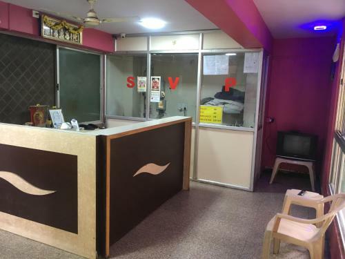 Sri Vijaya Palace Lodging