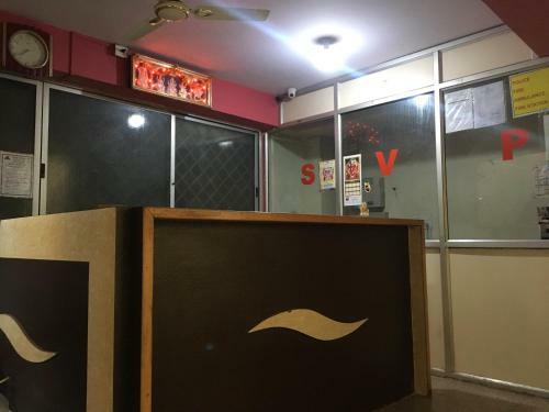 Sri Vijaya Palace Lodging