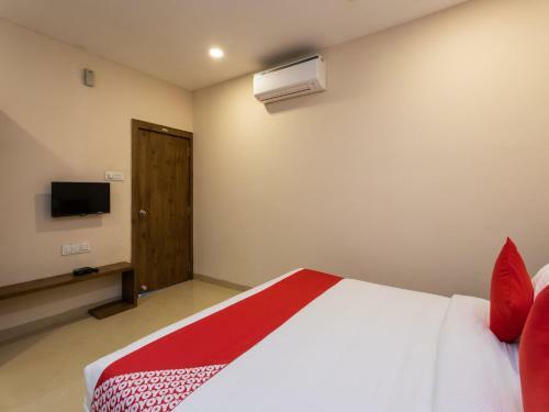 Hotel Oyo 75515 New Sv Suites