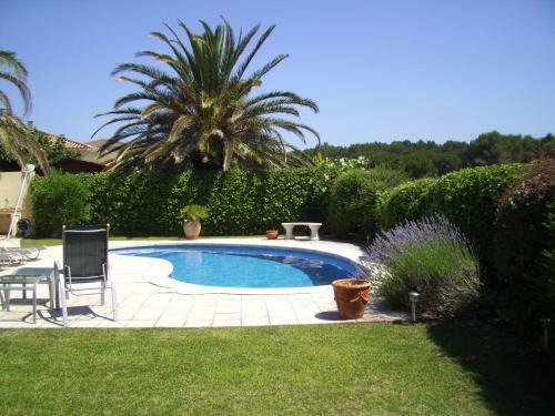 Super Villa With Private Pool And Garden - Pilans