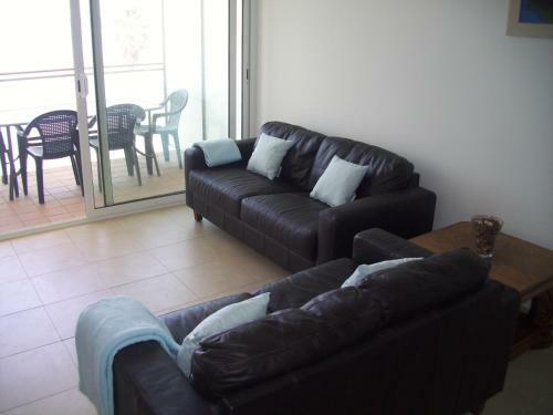 Beachfront Apartment With Sea View - Voromar