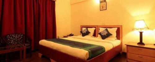 Fabhotel Spiro Grand