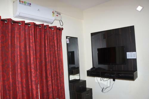 Hotel Cranberry Hospitality Services