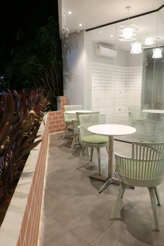 Hotel Flora Suites