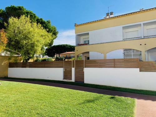 ? House + Pool + Beach. What Else?