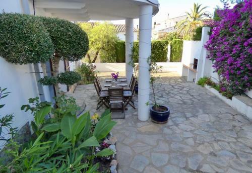 Villa Apartment In L Escala