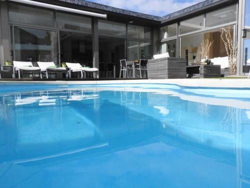 Opal Villa De Luxe