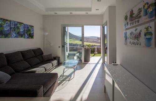 Villa Salobre Golf Piscina Privada Climatizada By Lightbooking