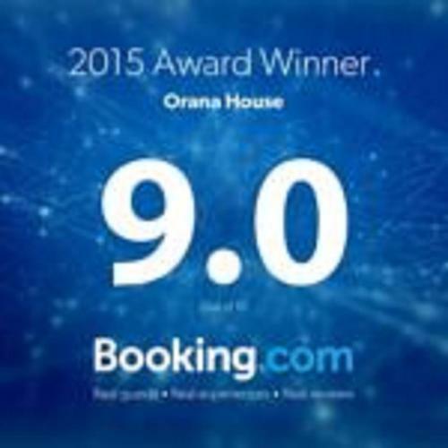 Bed & Breakfast Orana House