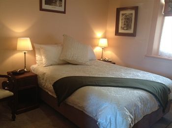 Hostal Gattonside Heritage Accommodation