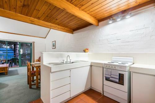 Apartamentos Cottesloe Beach Chalets